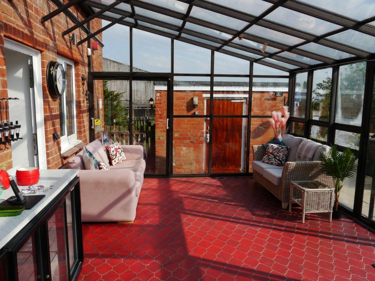 South View Country House Sleeps 12 - Hot Tub - Views Henley-in-Arden Εξωτερικό φωτογραφία
